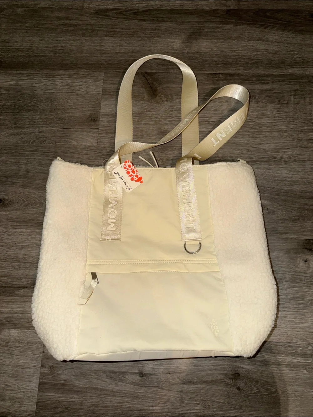 Slopes Sherpa bucket bag